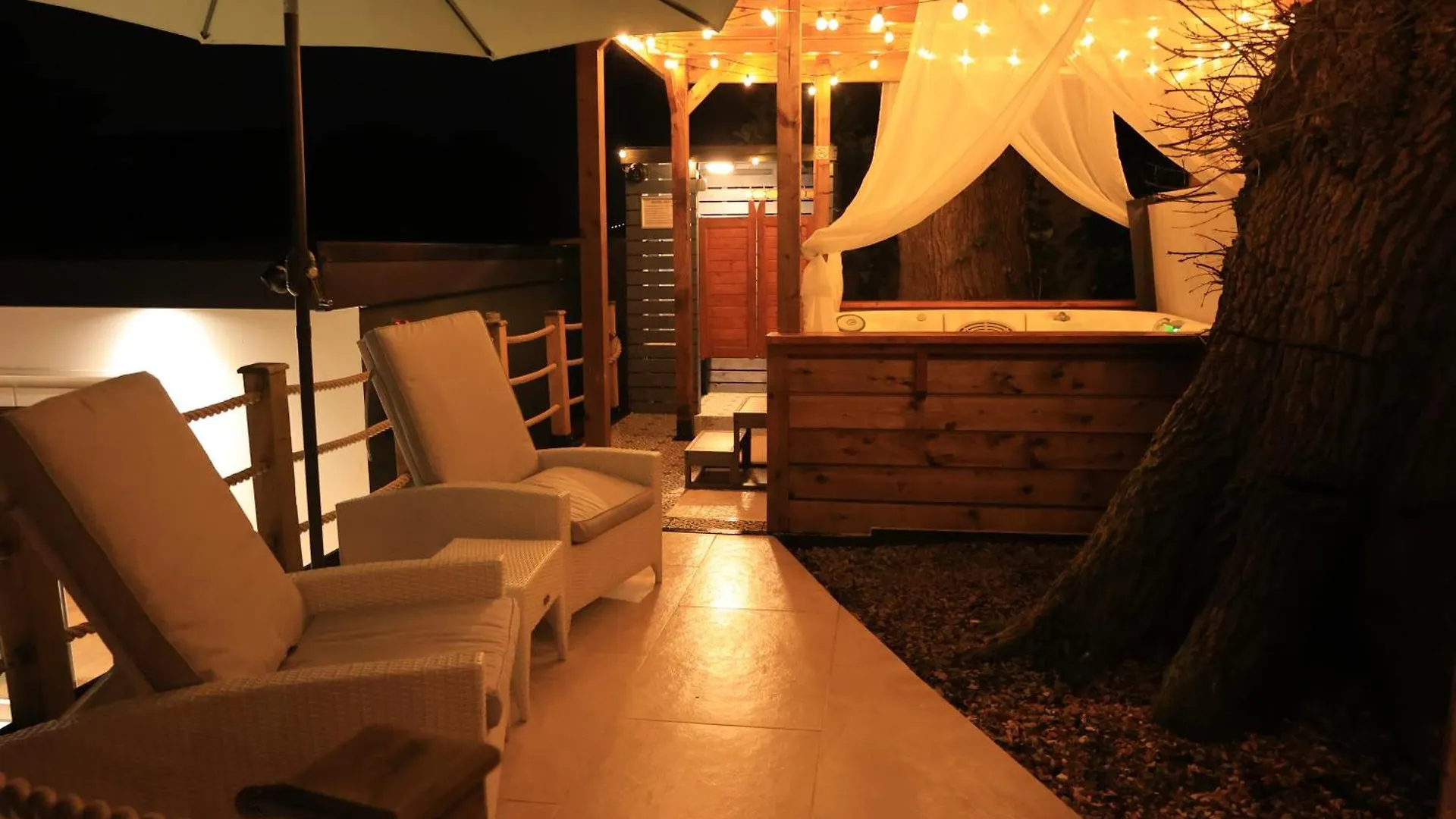 Le Chic Retreat - Bournemouth Villa